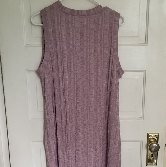 Lavender Dress by Gap - Picture 2 of 3
